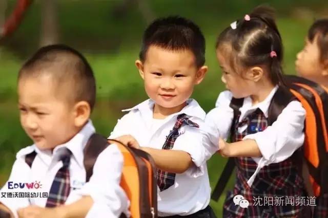 幼儿园换老师对孩子的影响,幼儿园老师对孩子的影响