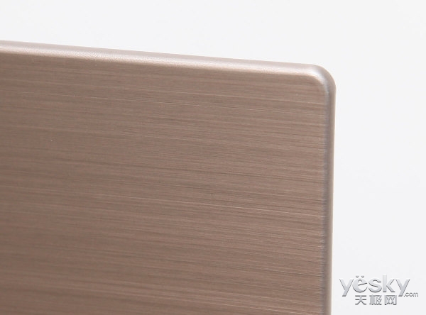 创维最新的超薄oled,创维电视机研发