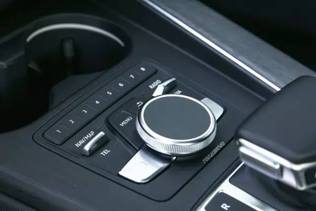 evo奥迪a4l,evo先锋试驾测评