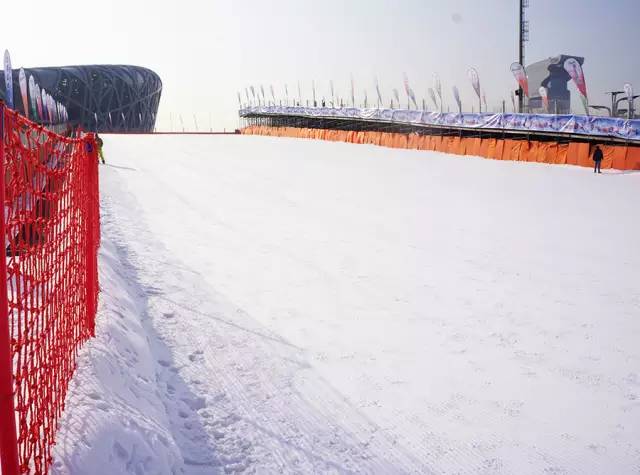 鸟巢滑雪场团购,鸟巢冰雪嘉年华滑雪场