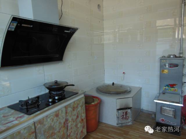 鞍匠黑沟门，美的不成样子