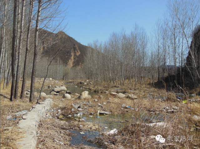 鞍匠黑沟门，美的不成样子