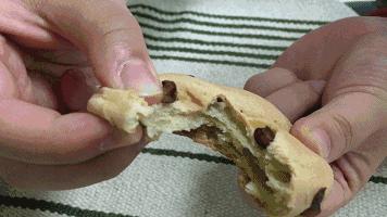 肉测711、全时、全家的24种零食，好不好吃一看就晓得