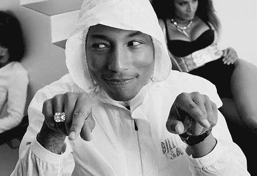 这些潮牌你认识吗街头采访,美国流行十大潮牌