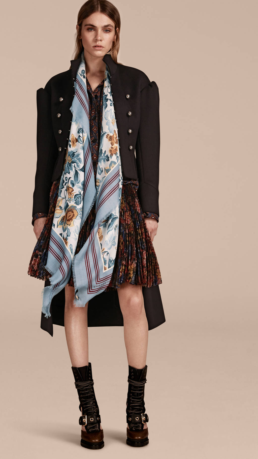 burberry的经典款围巾,burberry围巾哪款经典