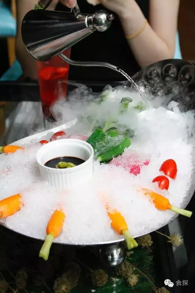 据说在福田这个Mall里面,一家店只接待一种人!