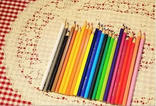 心情绘画如何画,多彩的心情绘画