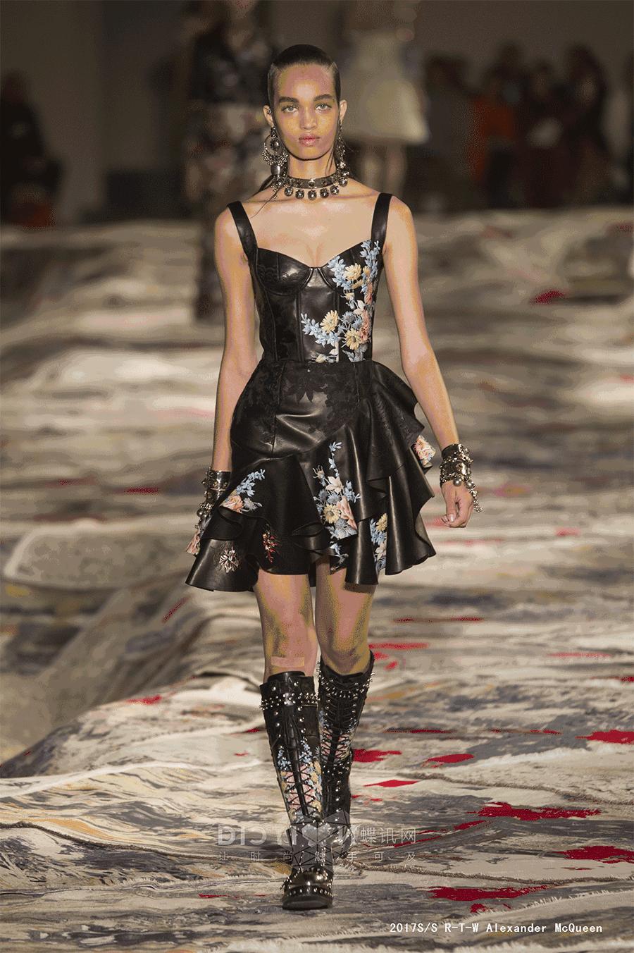 2023春夏时装周mcqueen,mcqueen经典衣服