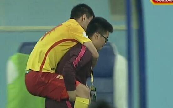 高洪波重新执教国足,高洪波执教国足比赛