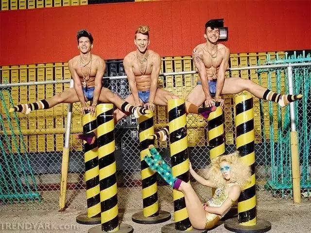 穿短靴的尴尬，我猜你一定有！关系到你露不露脚踝！