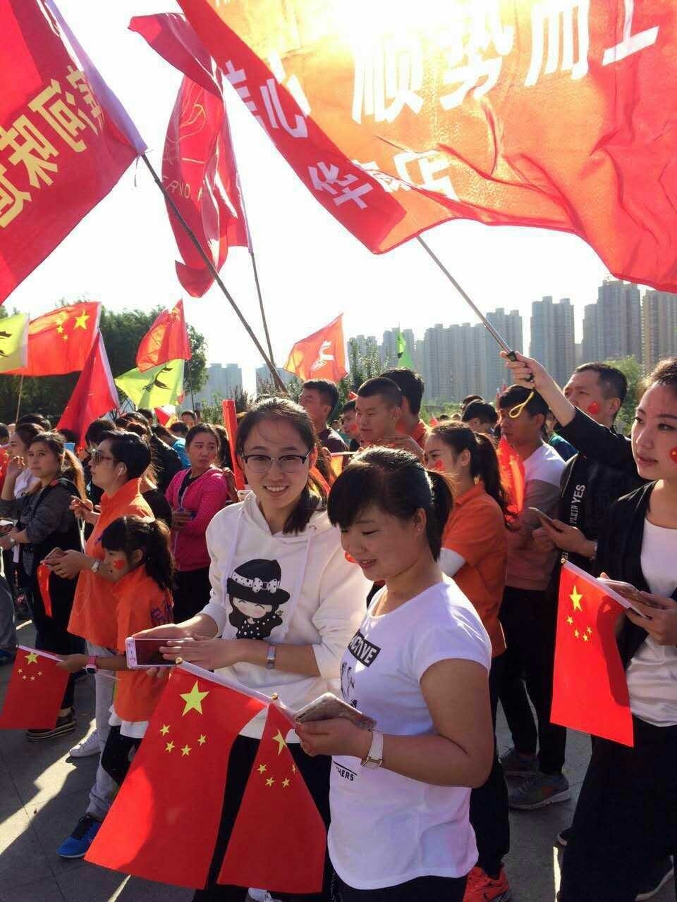 一跑成名视频,一炮成名的视频