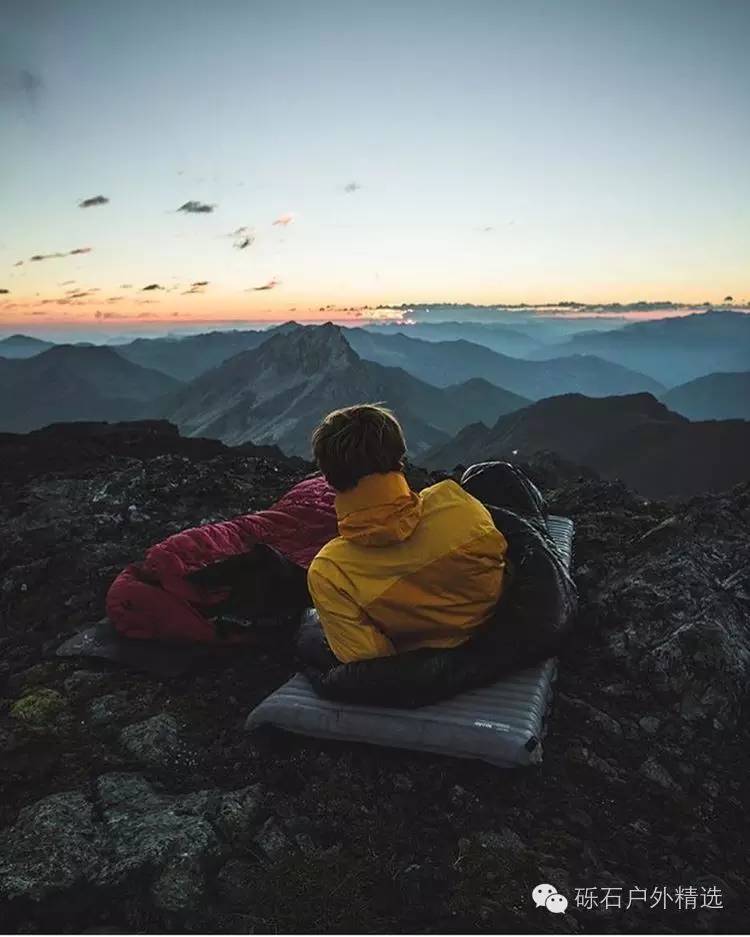 秋冬户外穿衣原则,秋天衣服指南
