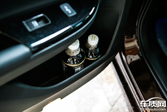 雅阁混动对比亚洲龙双擎试驾视频,雅阁2022款混动幻夜锐智版试驾