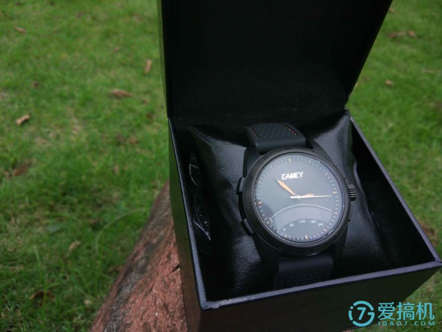 传统与现代创新的碰撞,传统与科技的碰撞视频