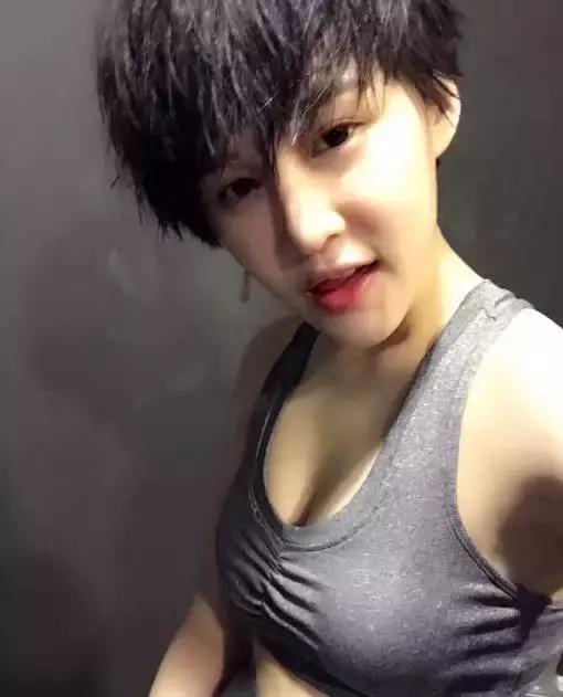 直播网红球姐,球姐首播