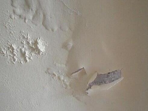 墙面刷防水可以防止发霉吗,墙面发霉刷防水管用吗