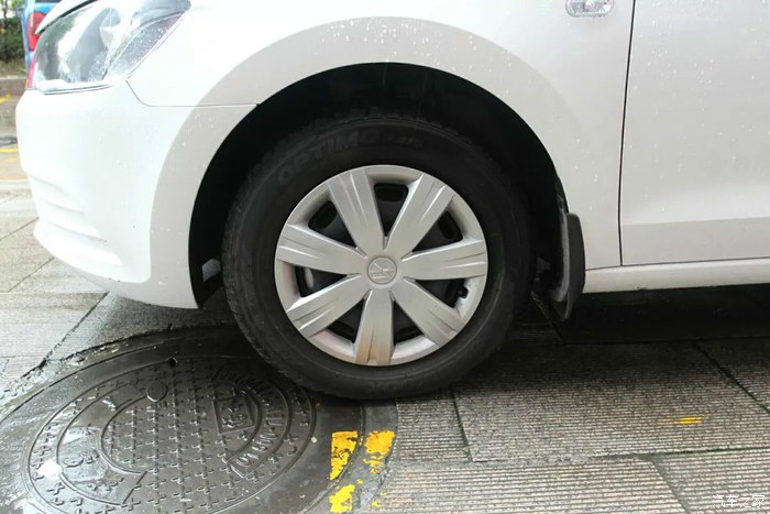 2015款一汽大众捷达1.6手动舒适版,大众捷达2015款手动1.6多少钱二手