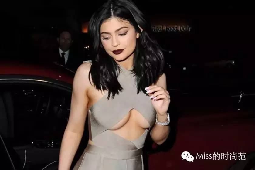 时尚从来不局限于年轻人,时尚其实是一种另类的智慧