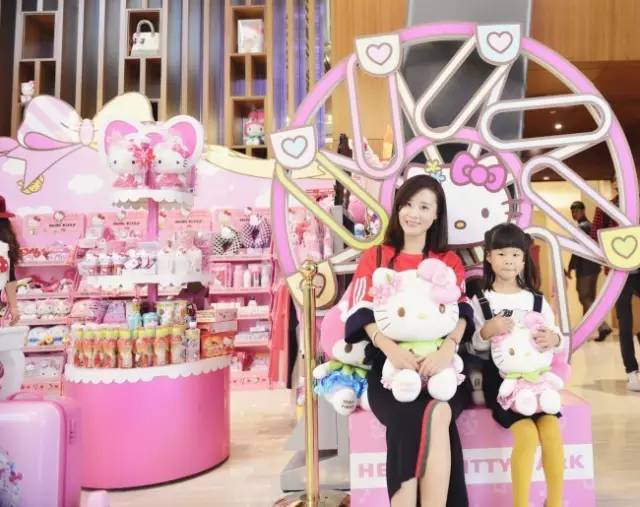 姐妹亲子装怎么拍,亲子装的闺蜜照