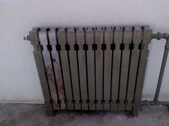 钢制暖气片用镁棒有用吗,铝制暖气片优缺点