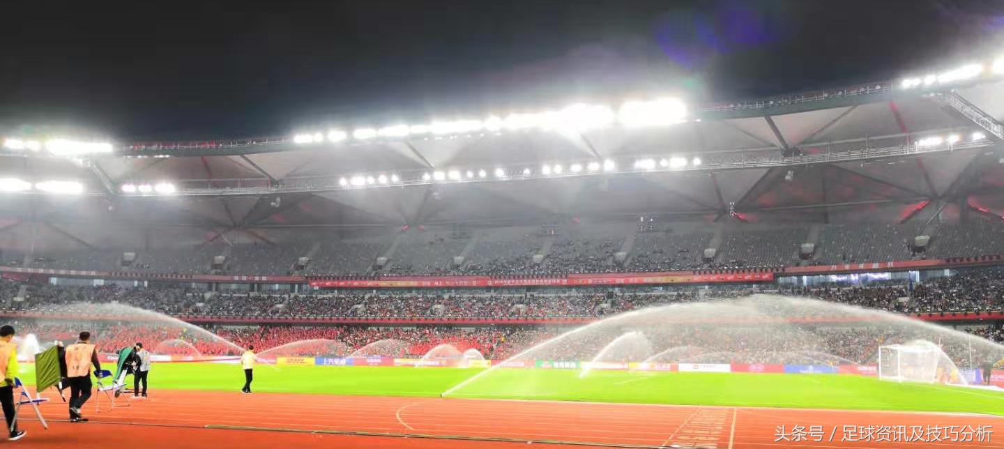 用湖人球衣要埃尔克森的签名?国内球迷文化堪忧!