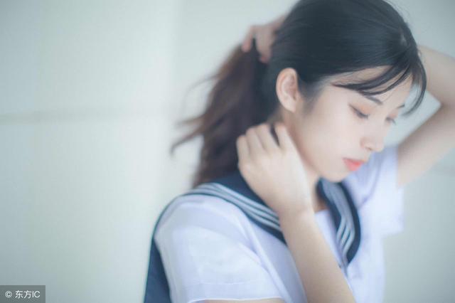 小说：这是开车吗？这特么是玩命啊，反派都傻眼了。