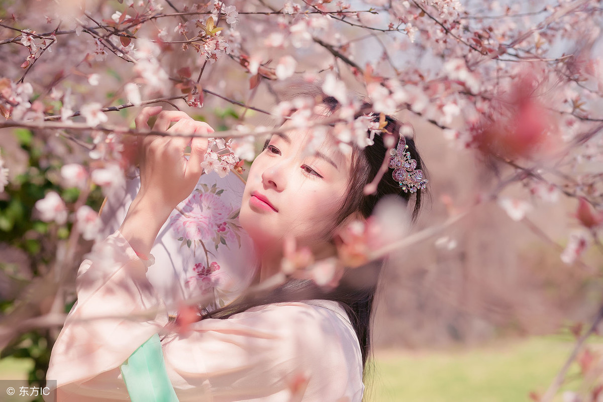 小说农女当家带着空间去种田,农女带家人逃难小说