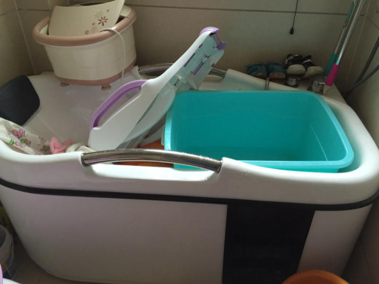 一时心热买回家，却一次都没用，奉劝大家别再买了，别踩坑了