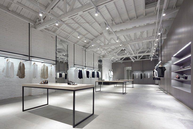 疫情下:时装业哭了、培训业最惨,珠宝业笑了,网上卖菜火了