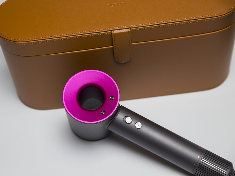 三千多买戴森吹风机,一千块的戴森吹风机是真的吗