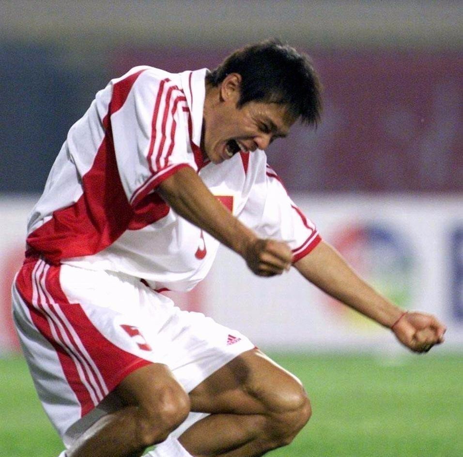 范志毅留洋岁月,范志毅是中国第一位亚洲足球先生