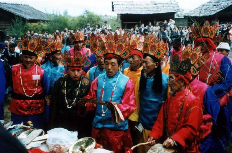 学大禹坡脚的姿态，喊“急急如律令”的咒语，浅析东汉巫觋的规范