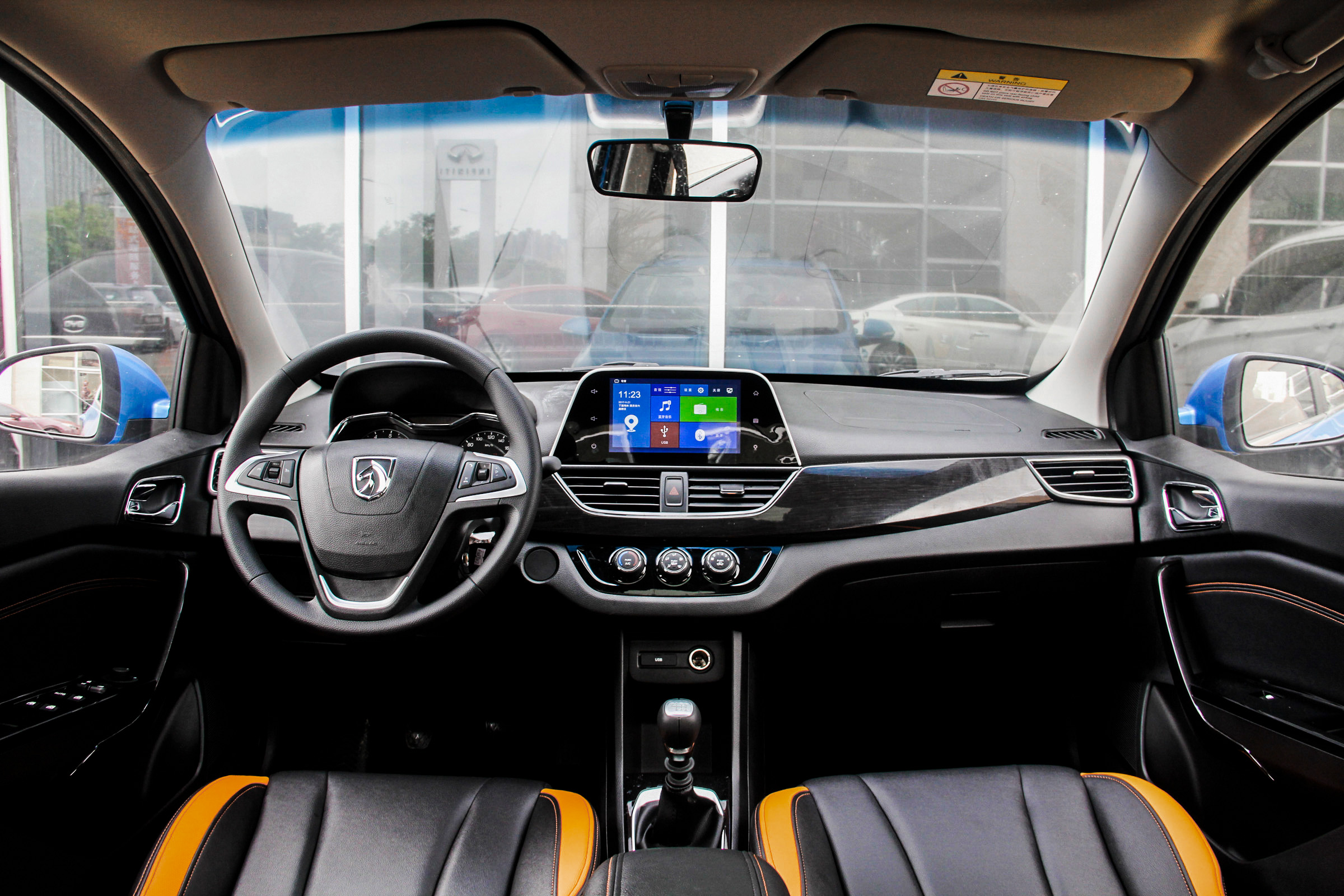 宝骏310现在还值得买吗,宝骏310有最新款吗