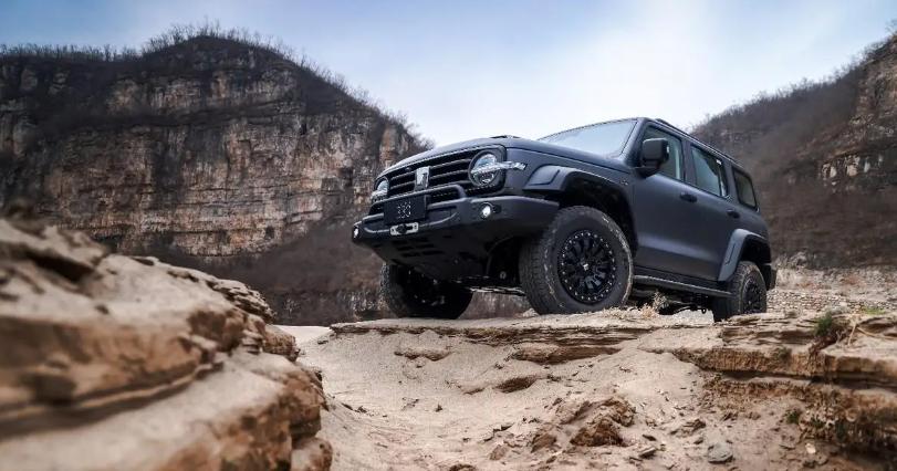 老款豹5,坦克330和豹5越野对比