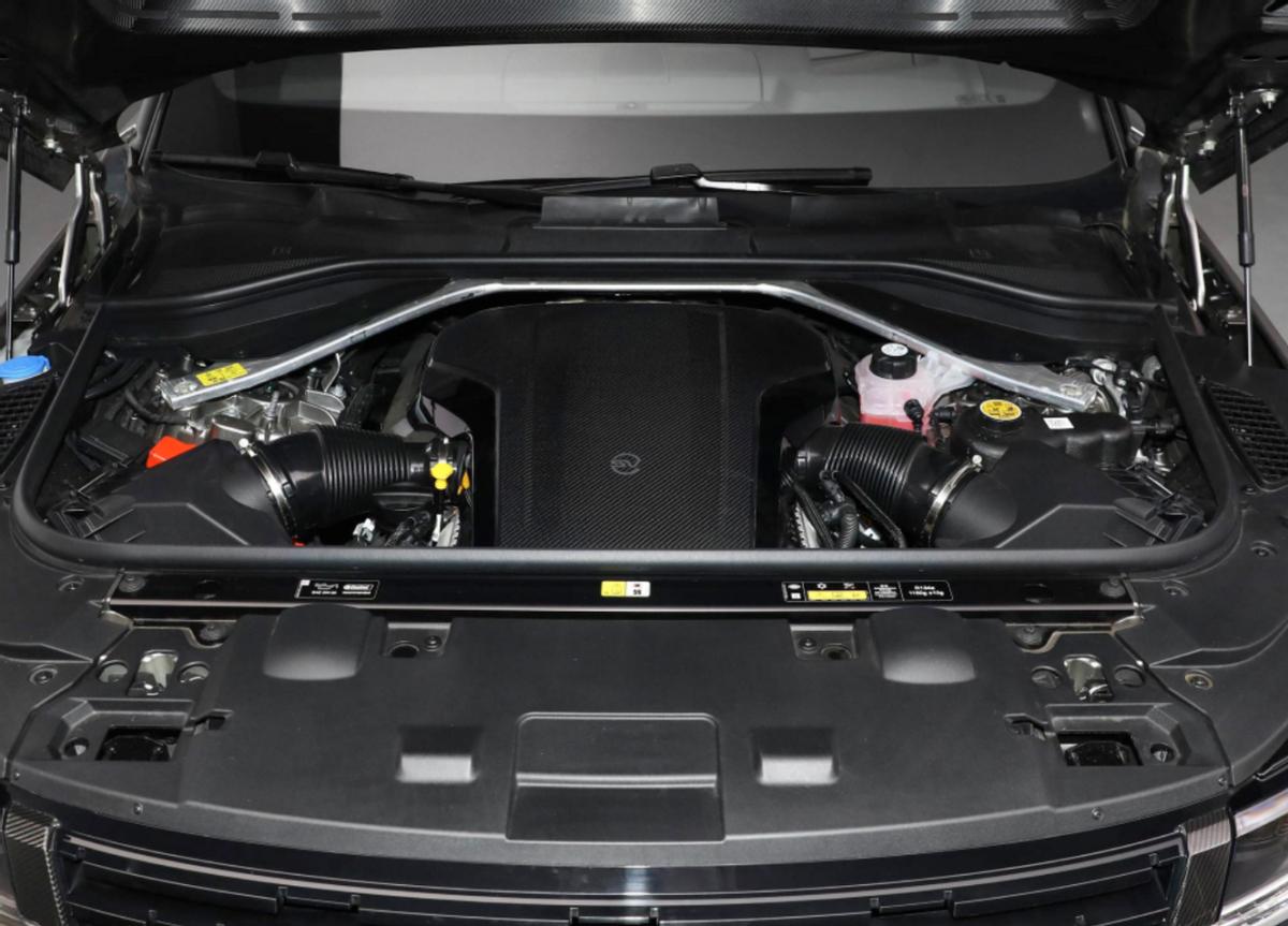 路虎揽胜运动版sv2024款顶配,路虎全新揽胜sv版中国发布