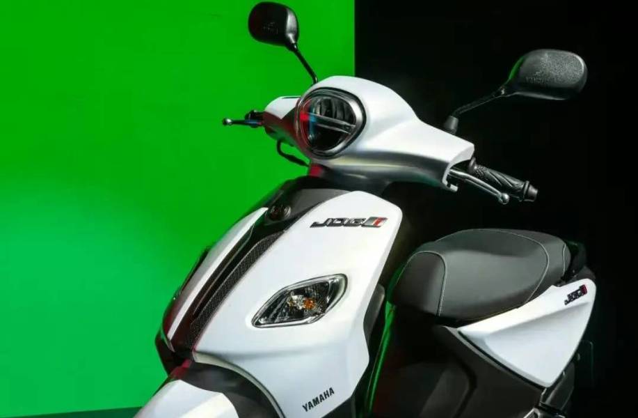 万元左右性价比最高的踏板摩托车,雅马哈巧格125与本田125踏板