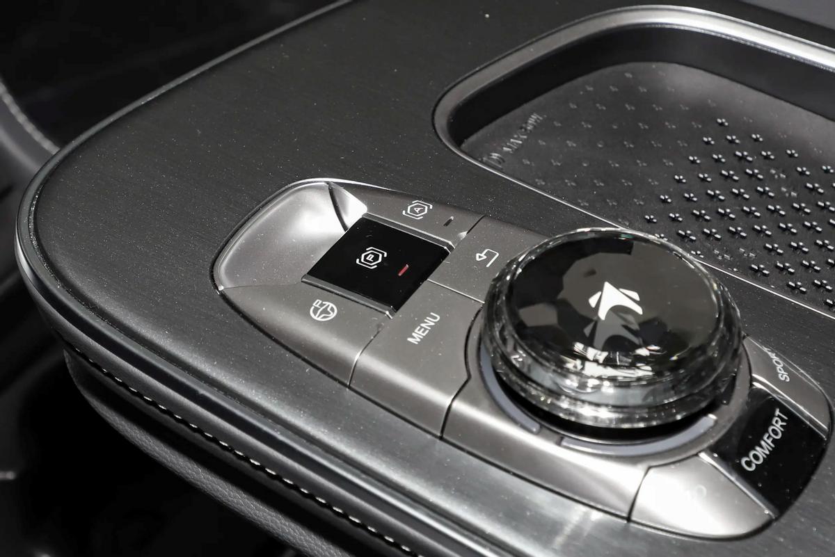 极狐阿尔法s森林版加装护板,极狐阿尔法s森林版喷水电机