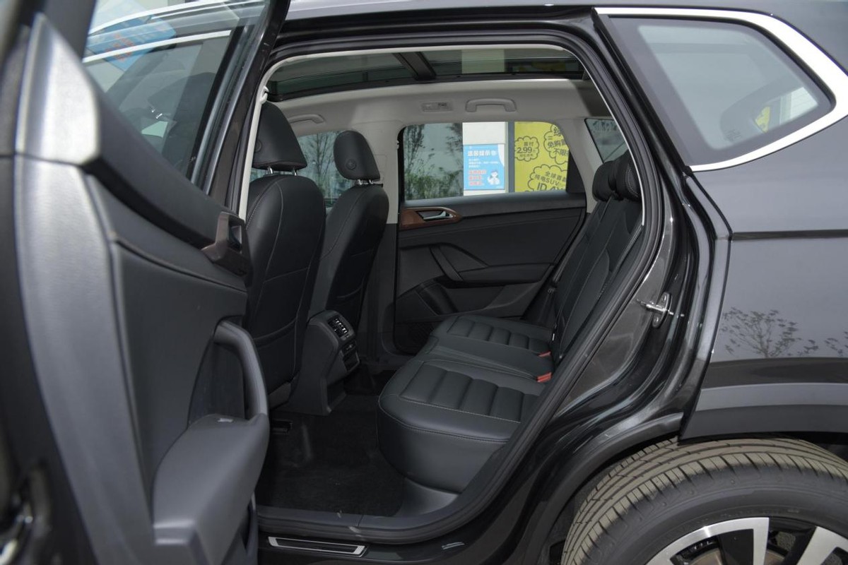 2021款途岳豪华plus带beats音响吗,途岳beats音响7个扬声器在哪里