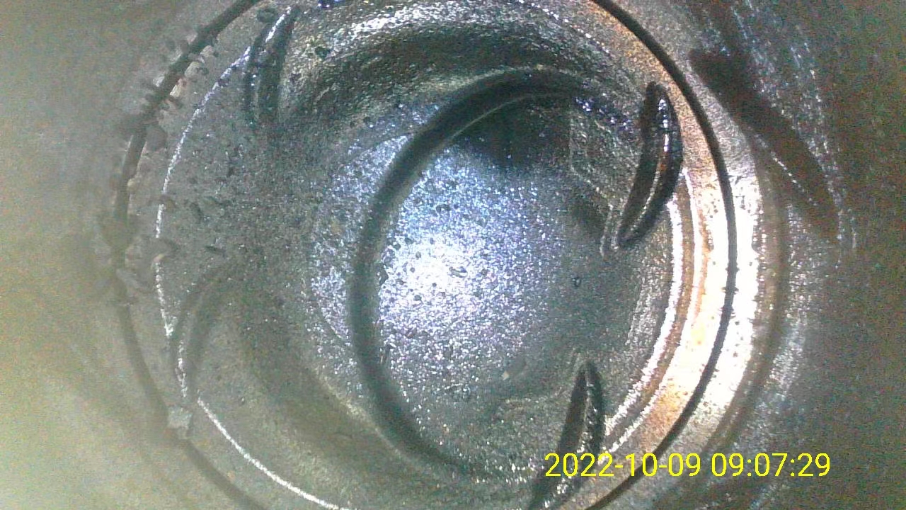 进口现代胜达2.4烧机油怎么解决,现代胜达烧机油发动机大修多少钱