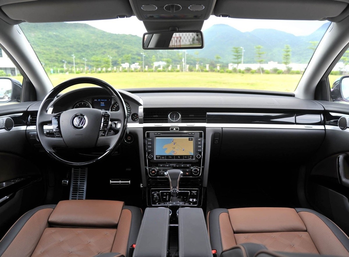 新款辉腾图片车长宽尺寸,辉腾2019款长度