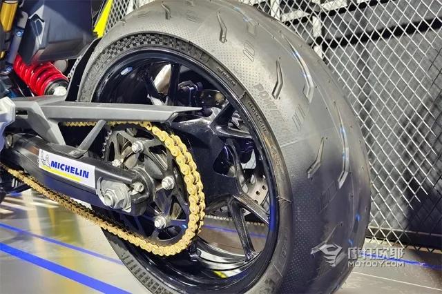 米其林新款系列车型,米其林最新款轮胎是否分正反面