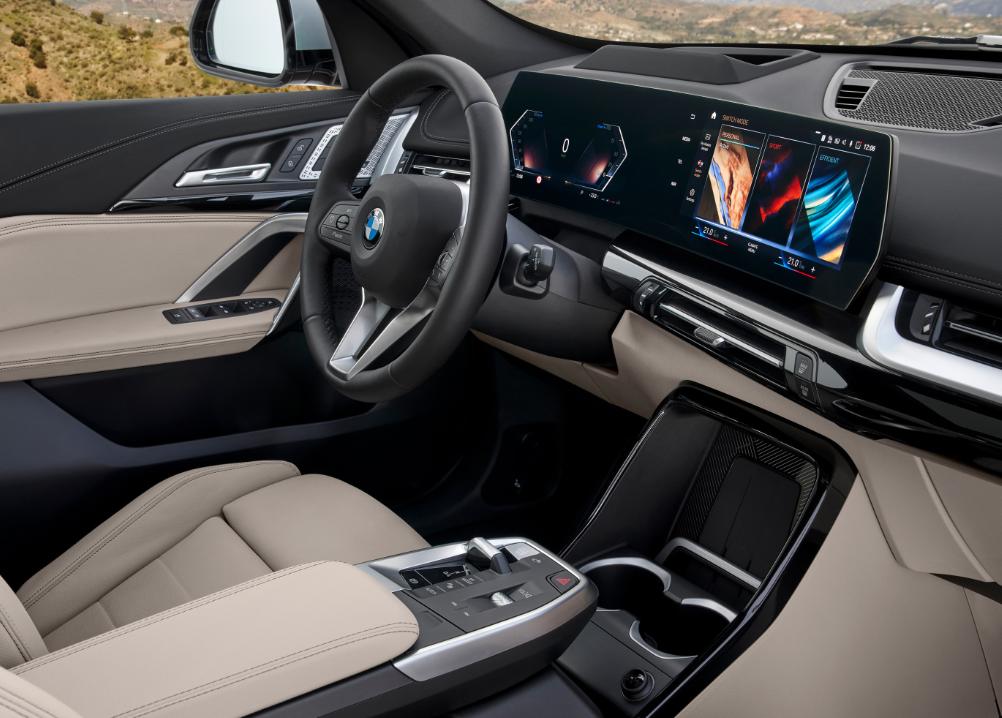 新一代宝马x1官图曝光,全新2023款宝马x1尺寸多少