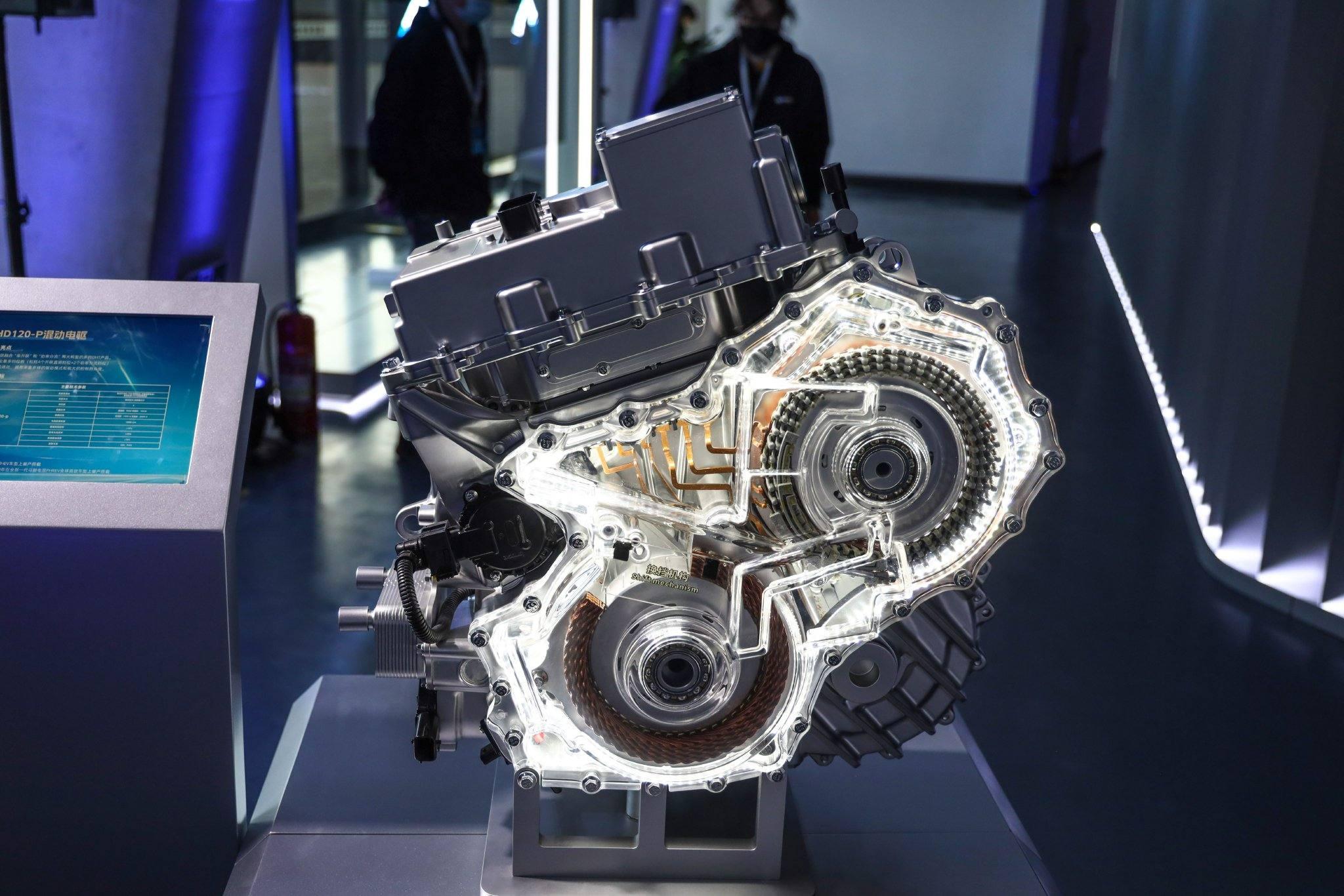 满油续航900公里b级车,满油续航1600公里