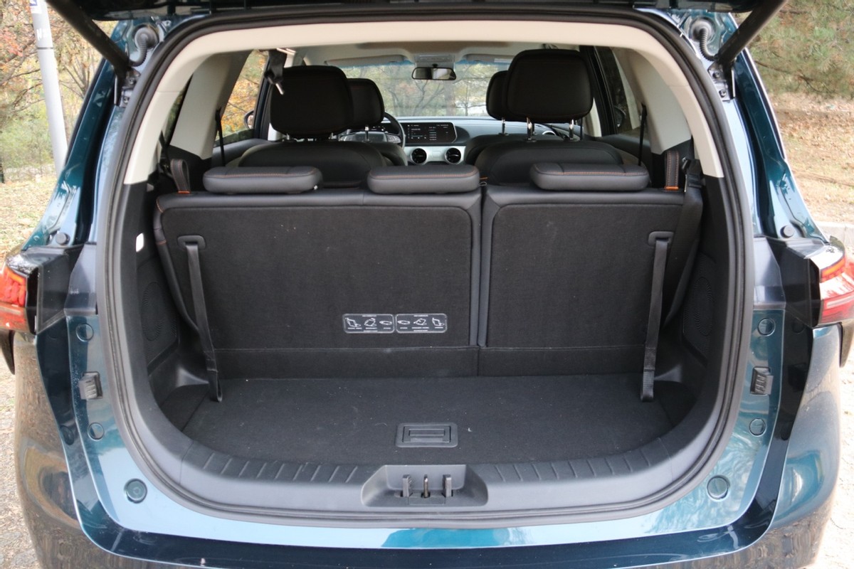 整体表现能否匹配游艇这个高调的名字？我们试完给你答案