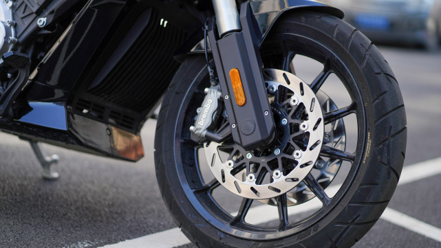 奔达700四缸巡航车,入门级太子巡航车奔达700