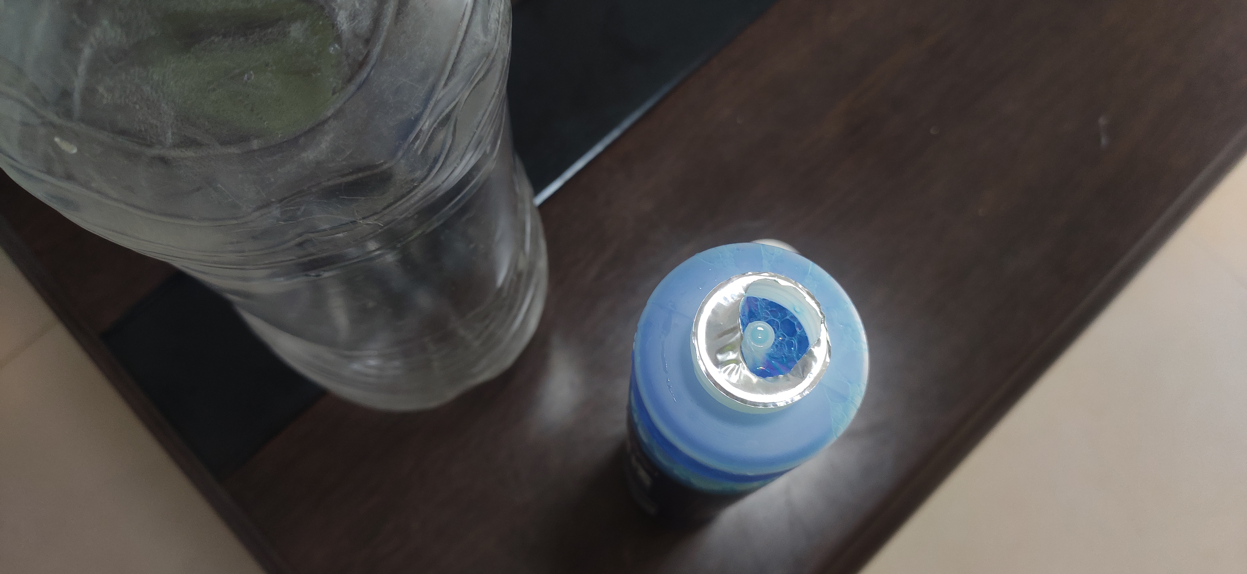 途岳怎么加玻璃水全过程,途岳玻璃水加注位置及容量多少