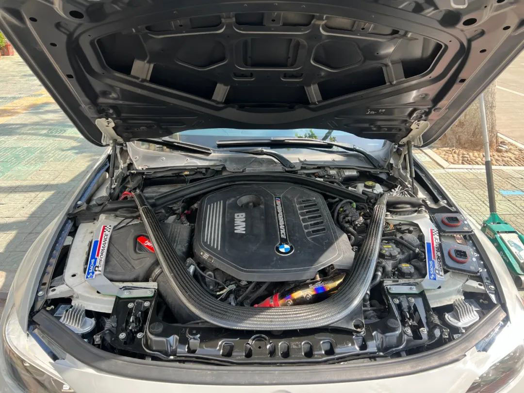 宝马320旅行版,宝马320旅行车