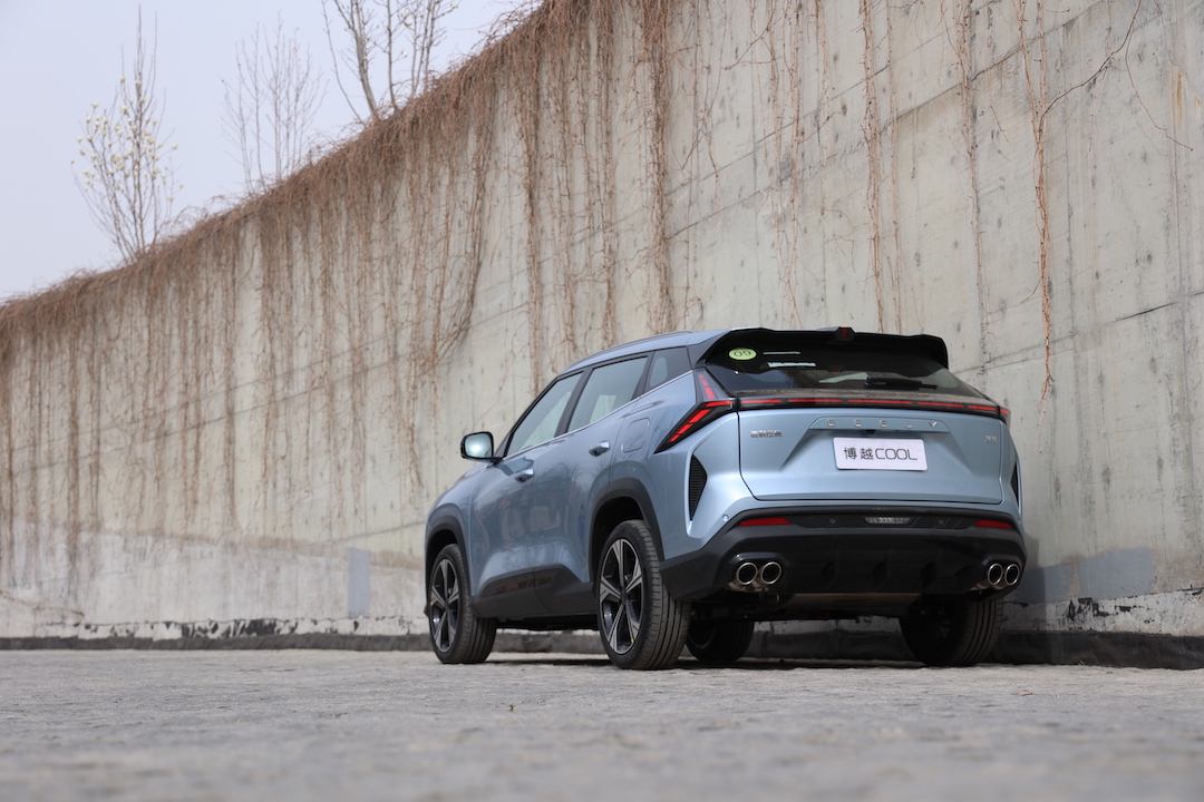 吉利又造爆款？主攻10万级SUV市场抢先试驾博越COOL