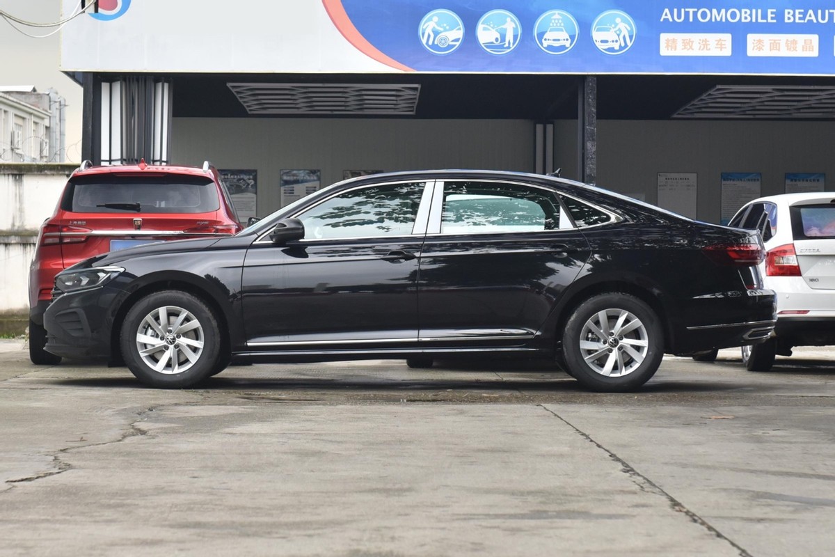 只买最低配的话买哪款车,最低配1.4t帕萨特