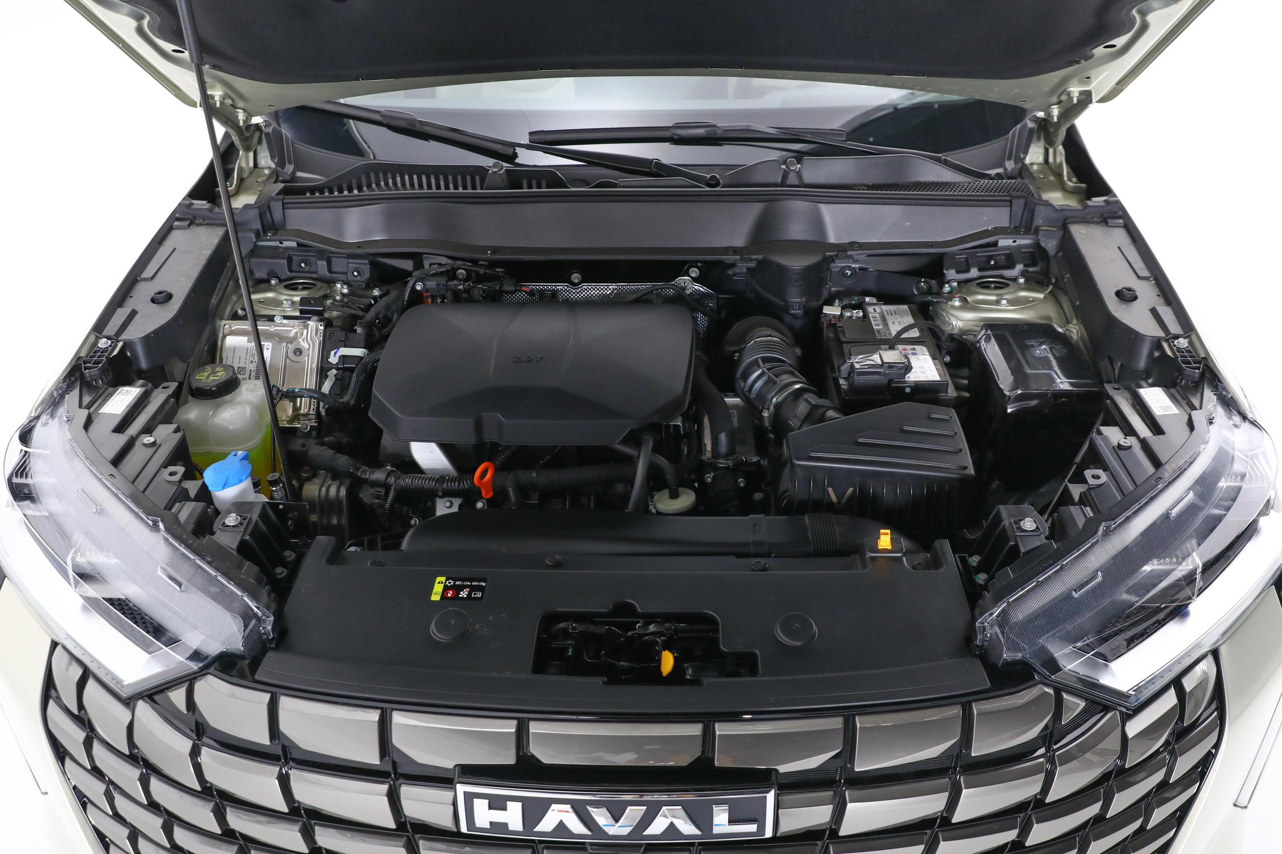 全新一代哈弗H6正式发布，外观变化大，搭载1.5T/2.0T发动机